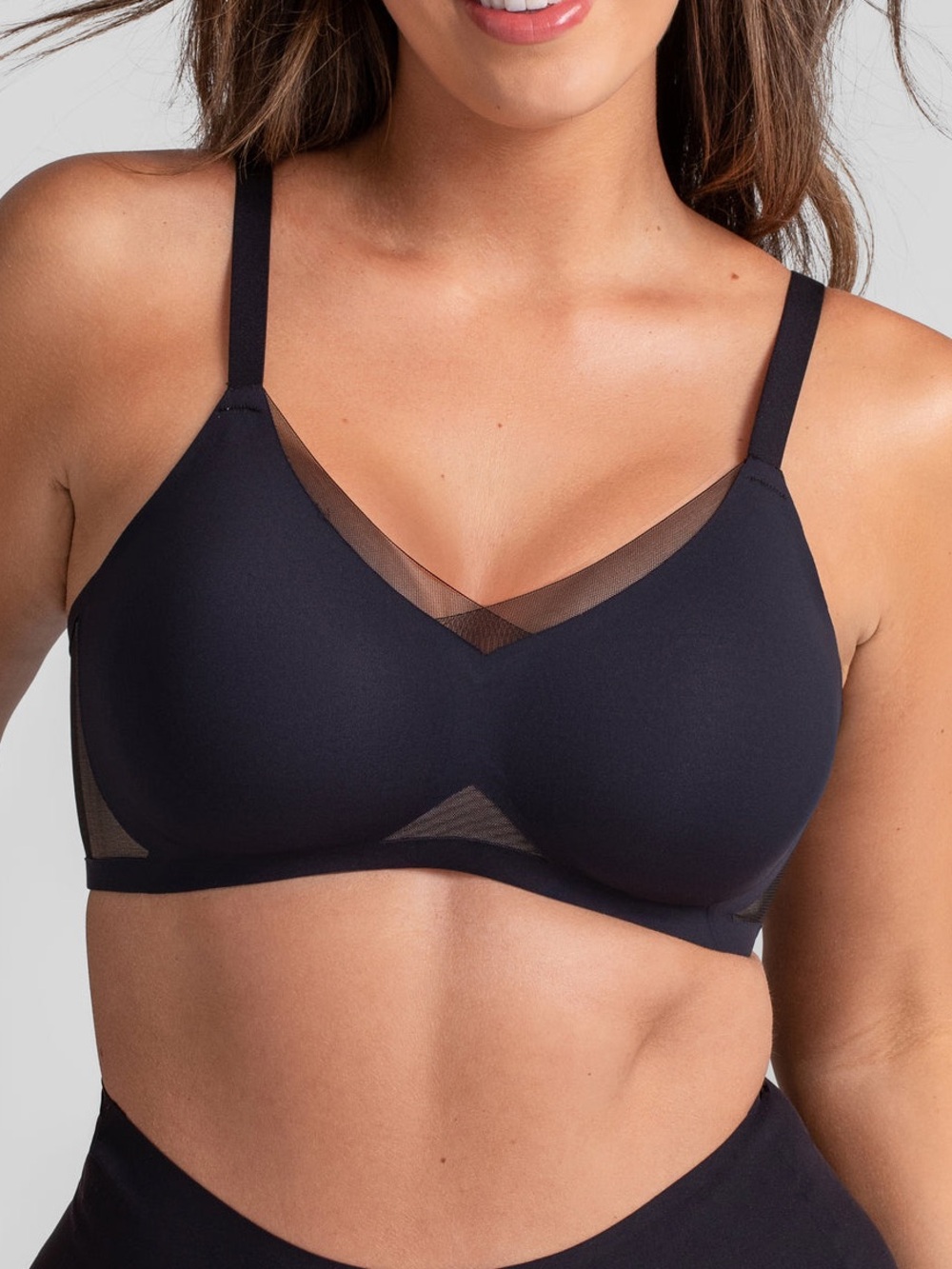 Honeylove crossover black bra Wireless Mesh-Accent Bra size large